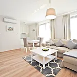 Victoria Residence Apartments By Grand Apartments